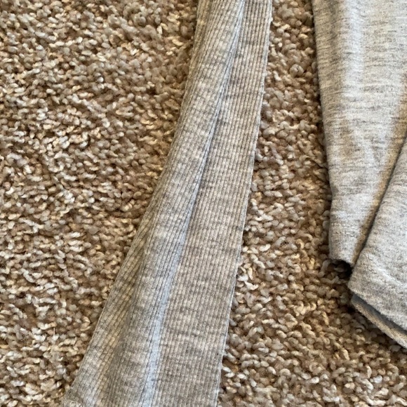 Long sleeve top - Picture 2 of 3